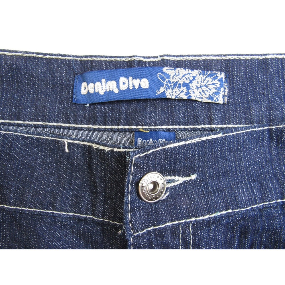 Denim Diva Jeans Fleur de Lis Flap Pockets Cropped Women's Size 20 - Picture 7 of 7